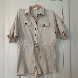 Honey Punch Size XS Khaki Shorts Romper